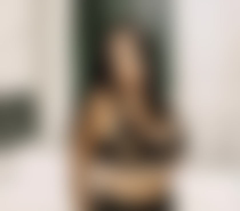 Escorts West Midlands Dudley - Photos for OUTCALL ONLY ❗️ ELENA NEW IN TOWN 😘